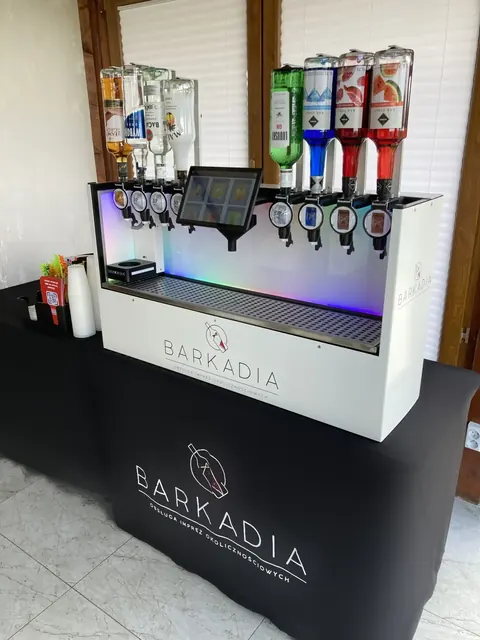 Barkadia na imprezie, zdjęcie 4