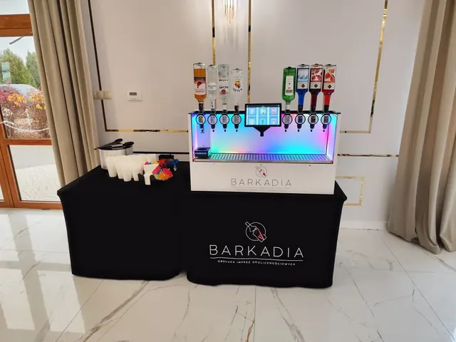 Barkadia na imprezie, zdjęcie 5