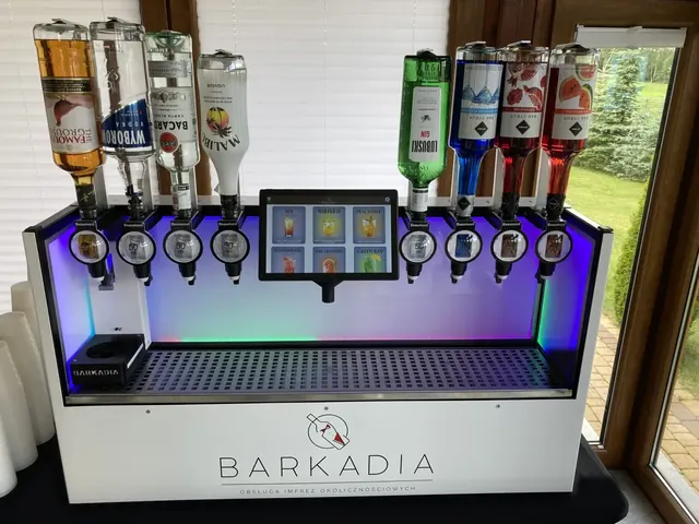 Barkadia na imprezie, zdjęcie 10